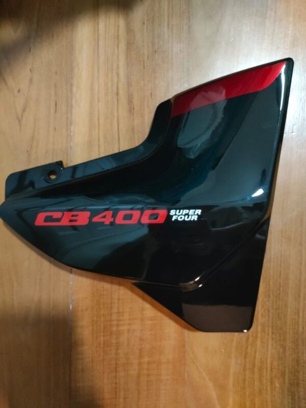 Honda CB400 side covers - Image 7