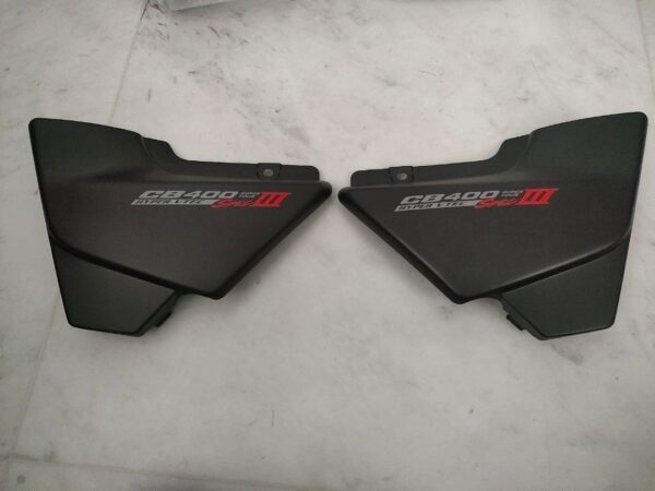 Honda CB400 side covers - Image 5